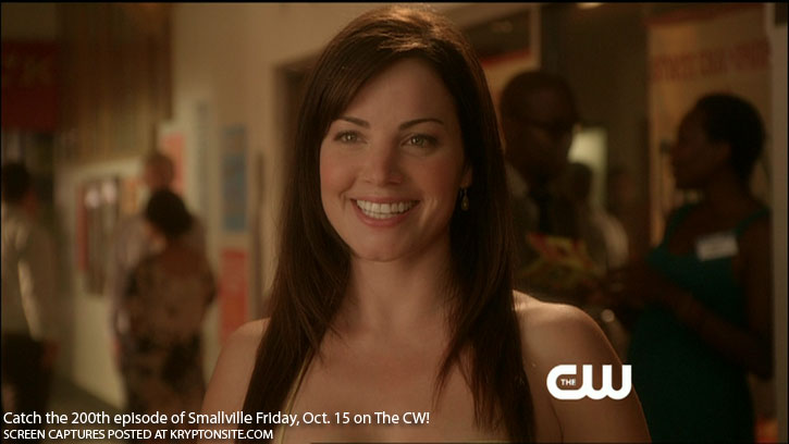 Smallville Season 10 Shield Keri Lynn Pratt Justin Hartley