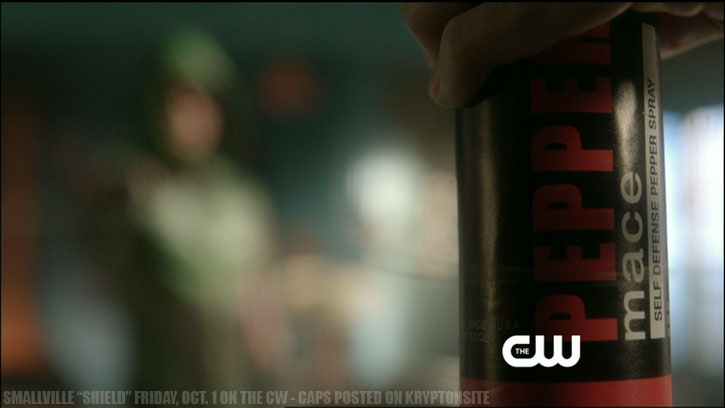 Smallville Season 10 Shield Keri Lynn Pratt Justin Hartley