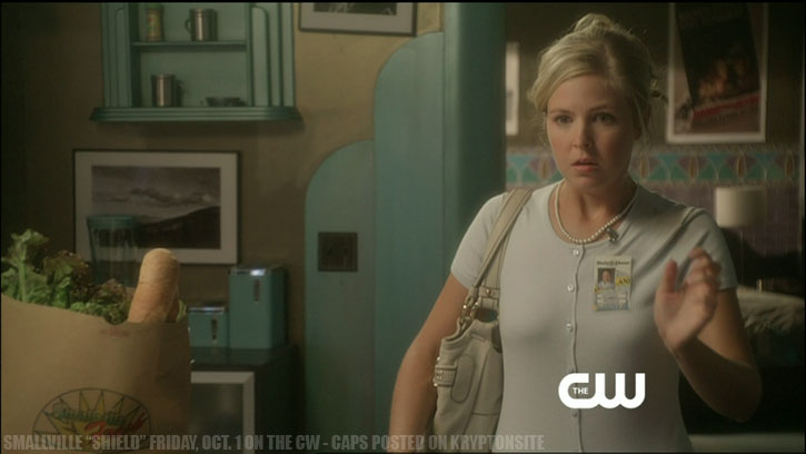 Smallville Season 10 Shield Keri Lynn Pratt Justin Hartley