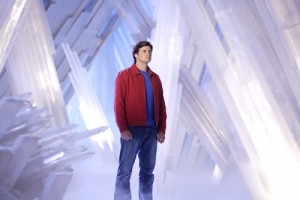 "Abyss" -- Tom Welling as Clark Kent in SMALLVILLE, on The CW Network.  Photo: /The CW  ©2008 The CW Network, LLC. All Rights Reserved.